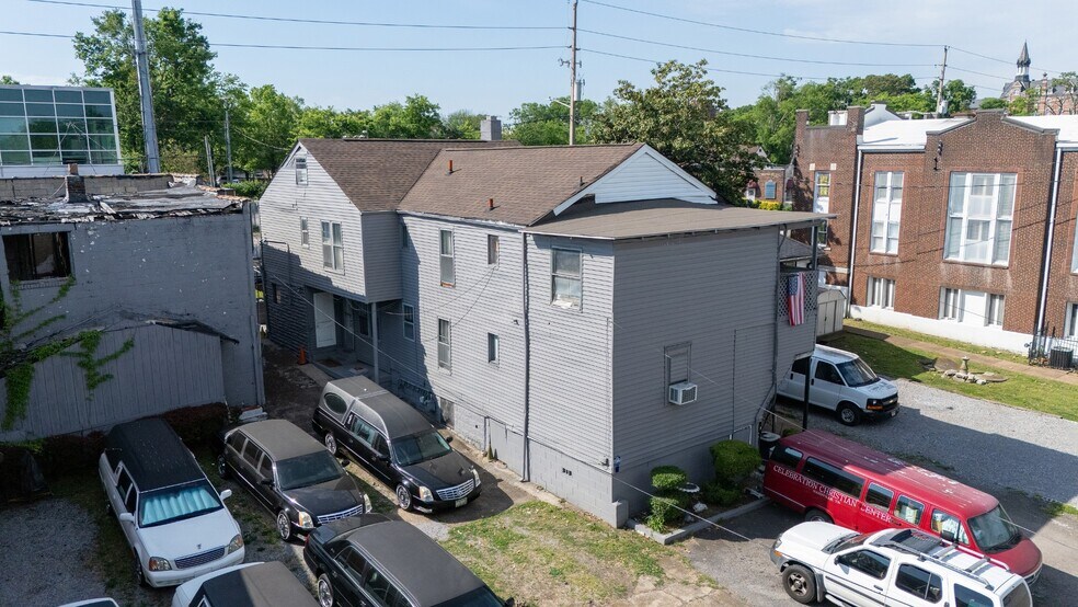 More Photos Of , Nashville Unknown For Sale