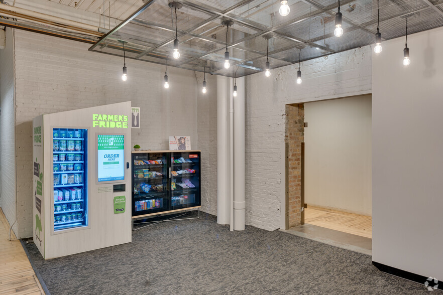 More Photos Of 320 W Ohio St, Chicago Loft Creative Space For Lease