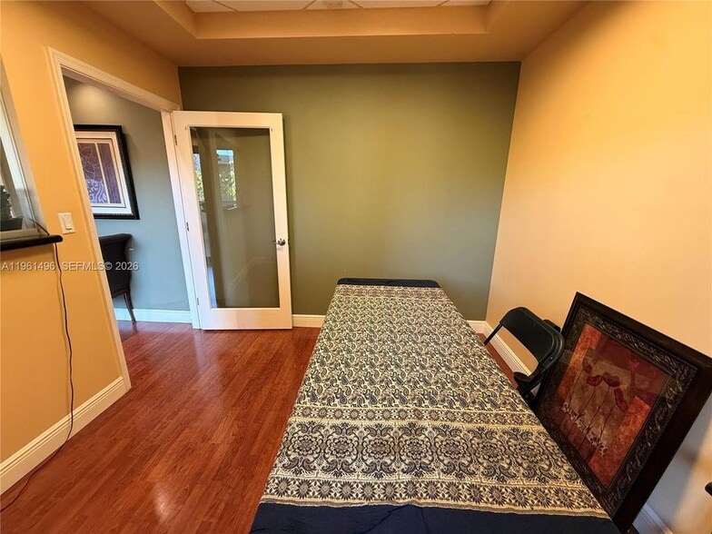 More Photos Of 2699 Stirling Rd, Fort Lauderdale Medical For Lease