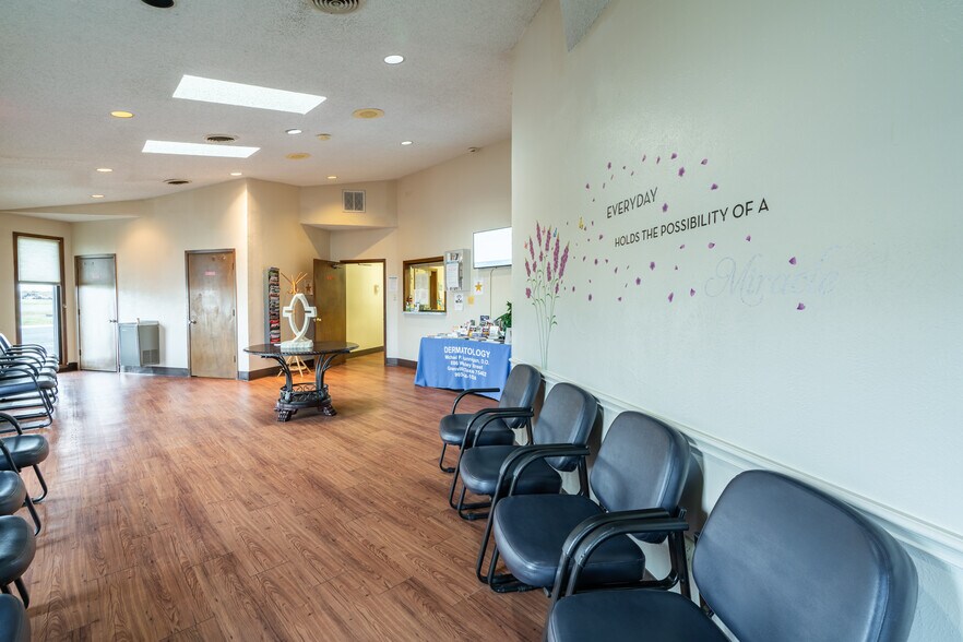 More Photos Of 8506 Wesley St, Greenville Medical For Sale