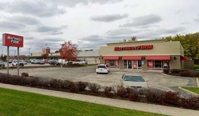 More Photos Of 9900 Joliet Rd, Countryside Freestanding For Sale