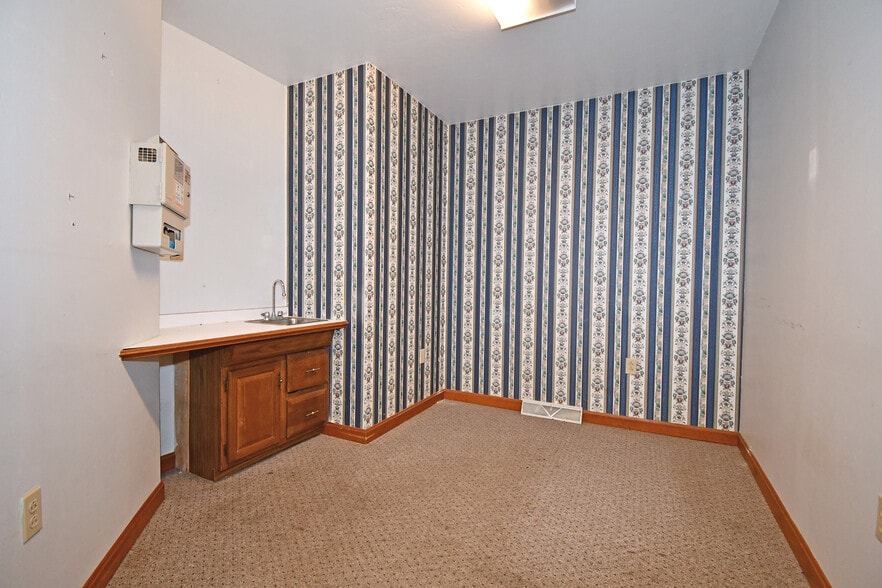 More Photos Of 1206 Brookline Blvd, Pittsburgh Medical For Sale