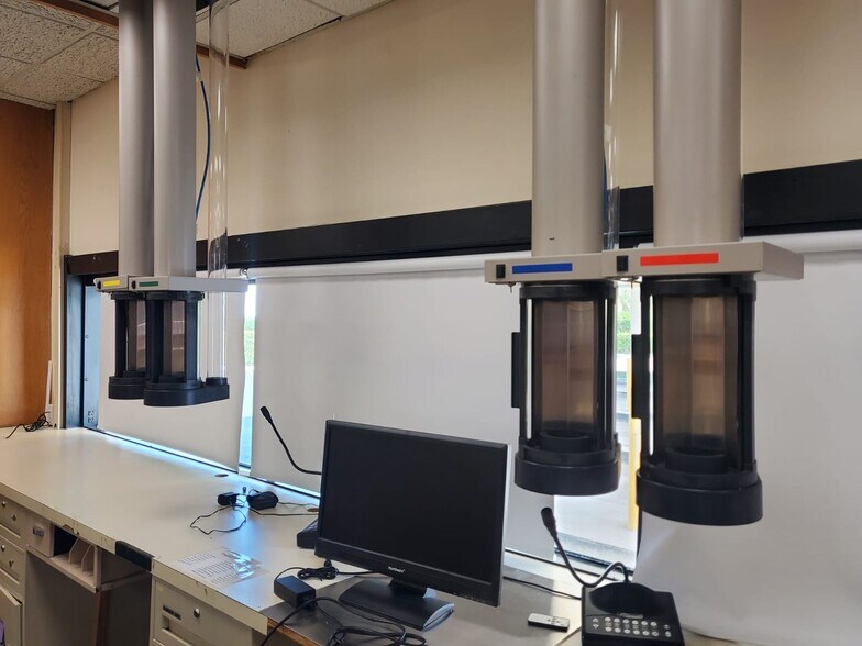 More Photos Of 1750 NE 8th St, Homestead Bank For Sale