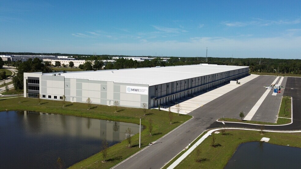 More Photos Of 9395 Pritchard Rd, Jacksonville Warehouse For Sale