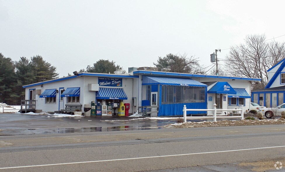 More Photos Of 2265 Post Rd, Wells Restaurant For Sale