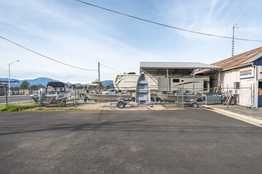 More Photos Of 5830 Caterpillar rd, Redding Industrial For Sale