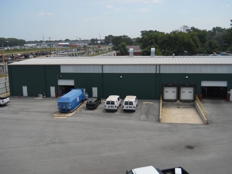 Primary Photo Of 2030 Summer St, Hammond Warehouse For Sale