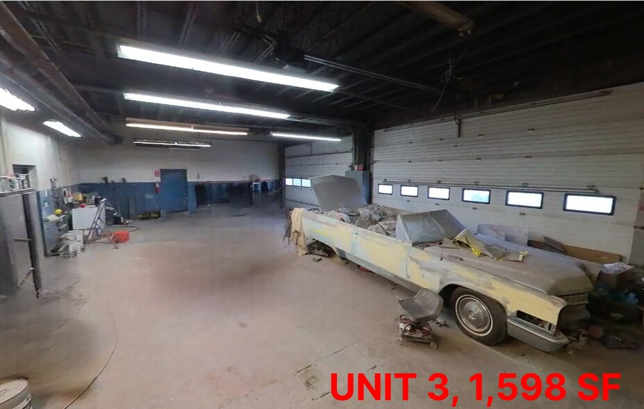 More Photos Of 12827 Frankstown Rd, Pittsburgh Auto Dealership For Lease