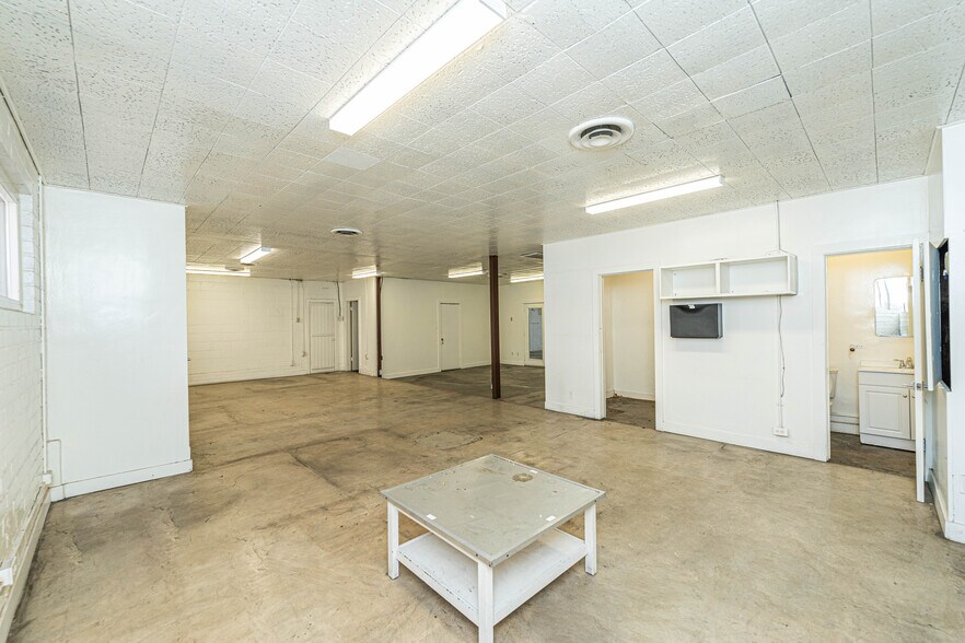 More Photos Of 947 N Vignes St, Los Angeles Warehouse For Sale