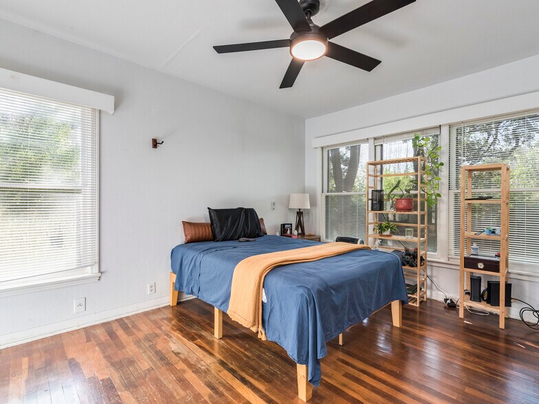 More Photos Of , San Marcos Unknown For Sale