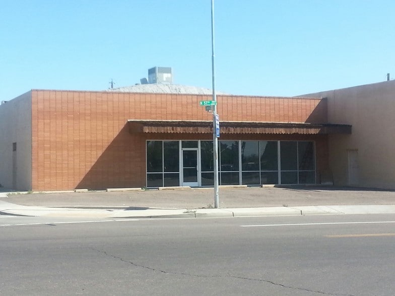 More Photos Of 6729 N 57th Dr, Glendale Restaurant For Lease