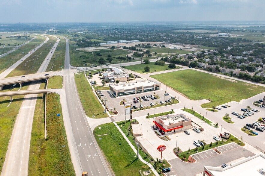 More Photos Of 21315 N State Highway 130, Pflugerville Freestanding For Lease