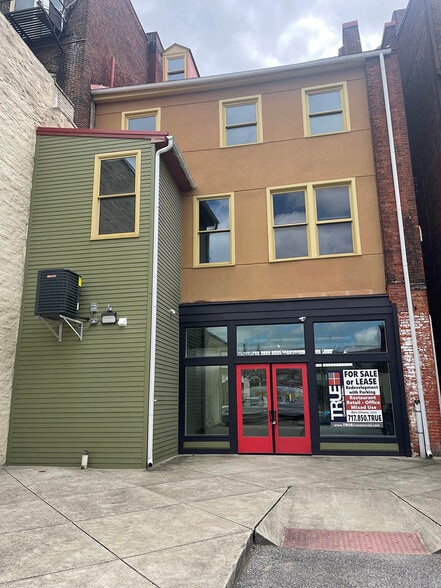 More Photos Of 43-45 W Market St, York Storefront Retail Residential For Sale