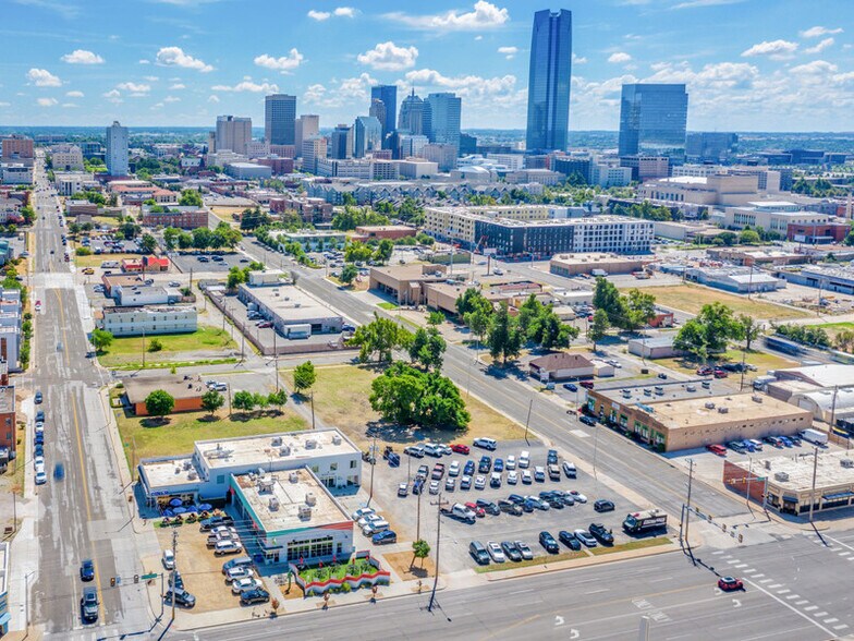 More Photos Of 916 NW 6th St, Oklahoma City Storefront Retail Office For Sale