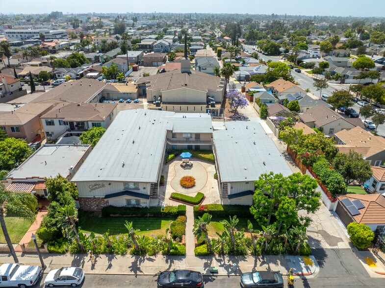 Primary Photo Of 4480 49th St, San Diego Apartments For Sale