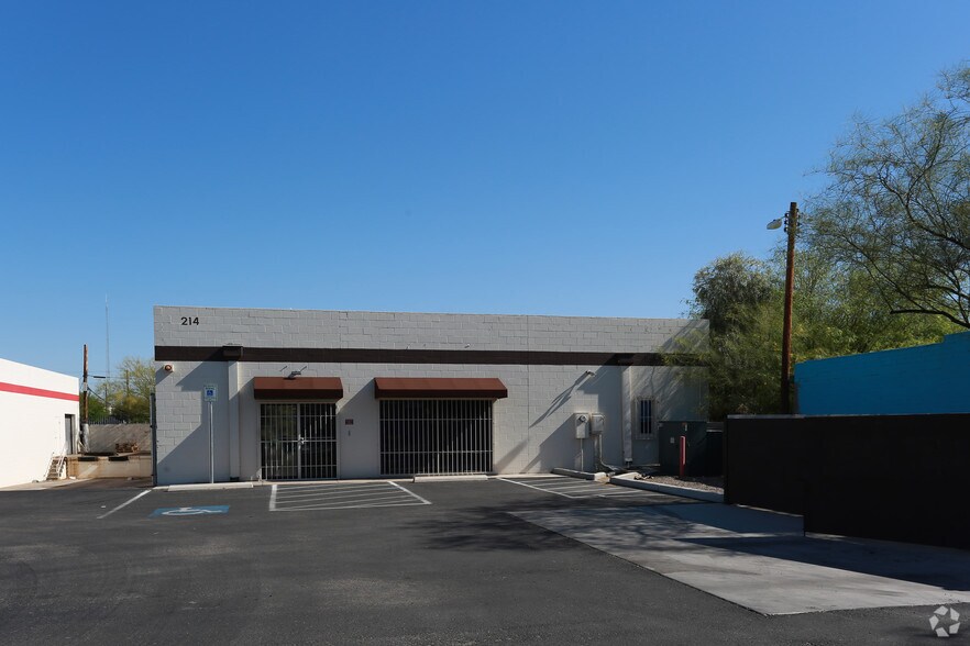 More Photos Of 214 W Grant Rd, Tucson Freestanding For Lease
