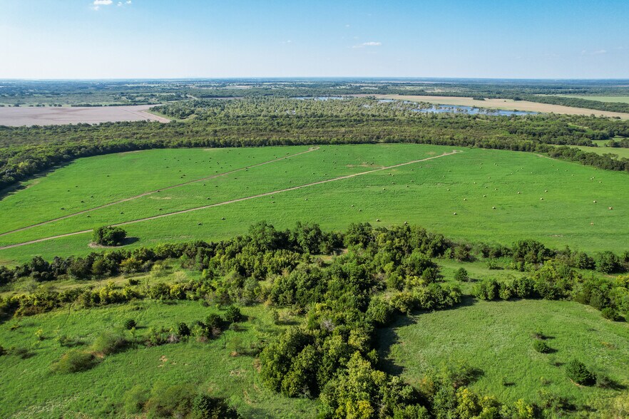 More Photos Of 749 Stacks Rd, Ennis Land For Sale