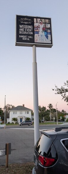 More Photos Of 512 25th St W, Bradenton Office For Lease