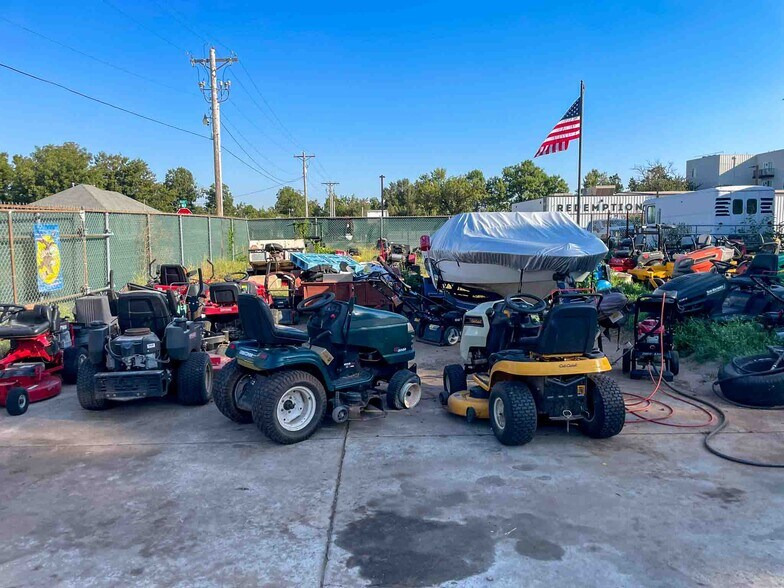 More Photos Of 126 W Main St, Edmond Freestanding For Sale