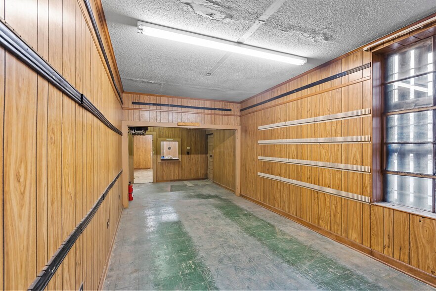 More Photos Of 1906 N Main St, Kannapolis Industrial For Sale