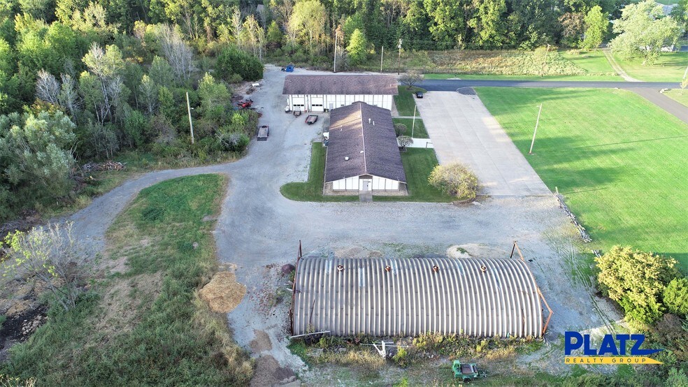 More Photos Of 1372 Youngstown Kingsville Rd SE, Vienna Office For Lease