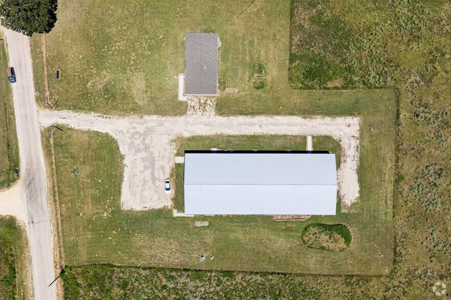 More Photos Of 865 County Road 446, Rockdale Warehouse For Sale