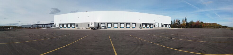 More Photos Of 1275 De L'aviation Av, Dieppe Industrial For Sale
