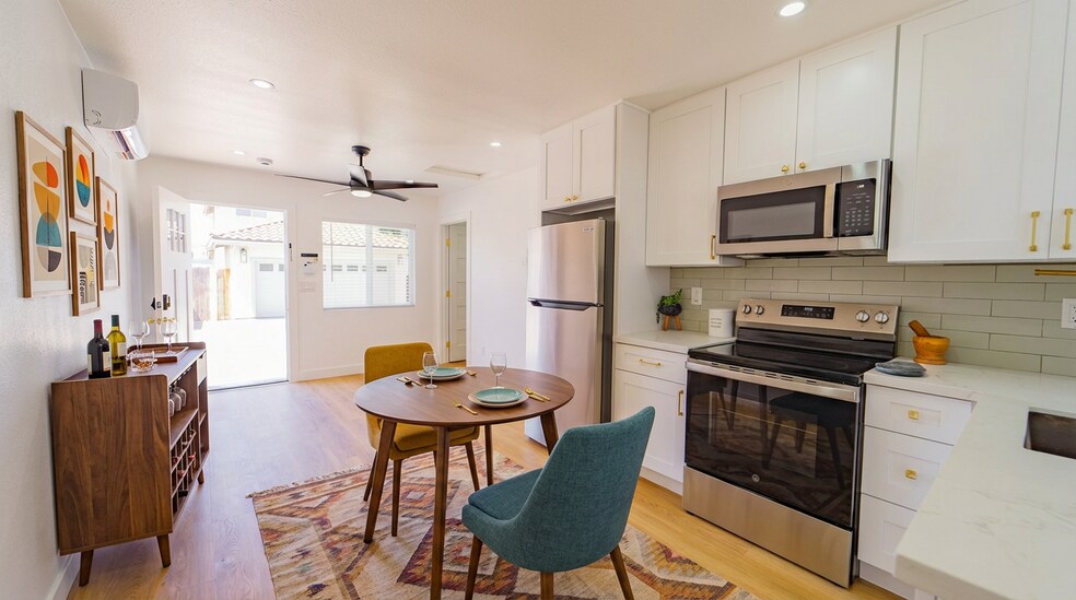 More Photos Of 530-32 Delaware St, Imperial Beach Apartments For Sale