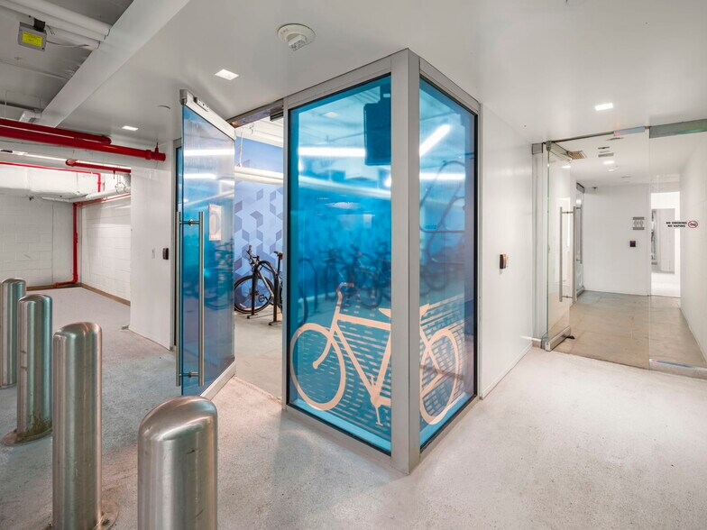 More Photos Of 655 15th St NW, Washington Coworking Space