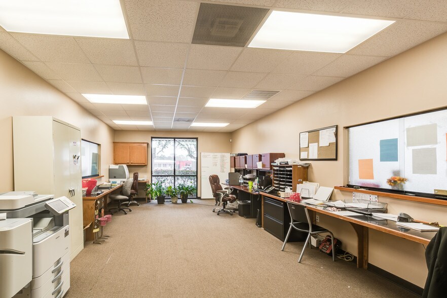 More Photos Of 23750 FM 1314 Rd, Porter Office For Sale