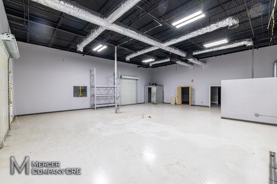 More Photos Of 3300 N Santa Fe Ave, Oklahoma City Warehouse For Lease