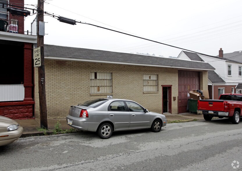 753 Middle Ave, Wilmerding, PA 15148 Industrial For Lease