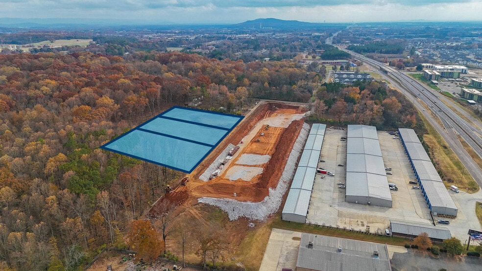 More Photos Of 225 Travis NW rd, Huntsville Land For Lease