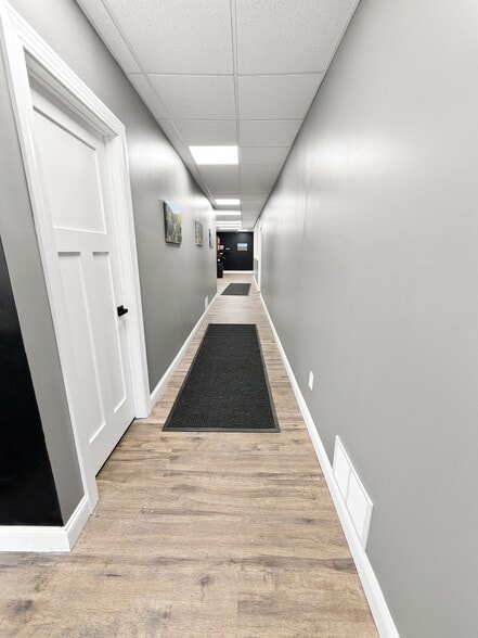 More Photos Of 505 Mitchell Ave, Syracuse Flex For Lease