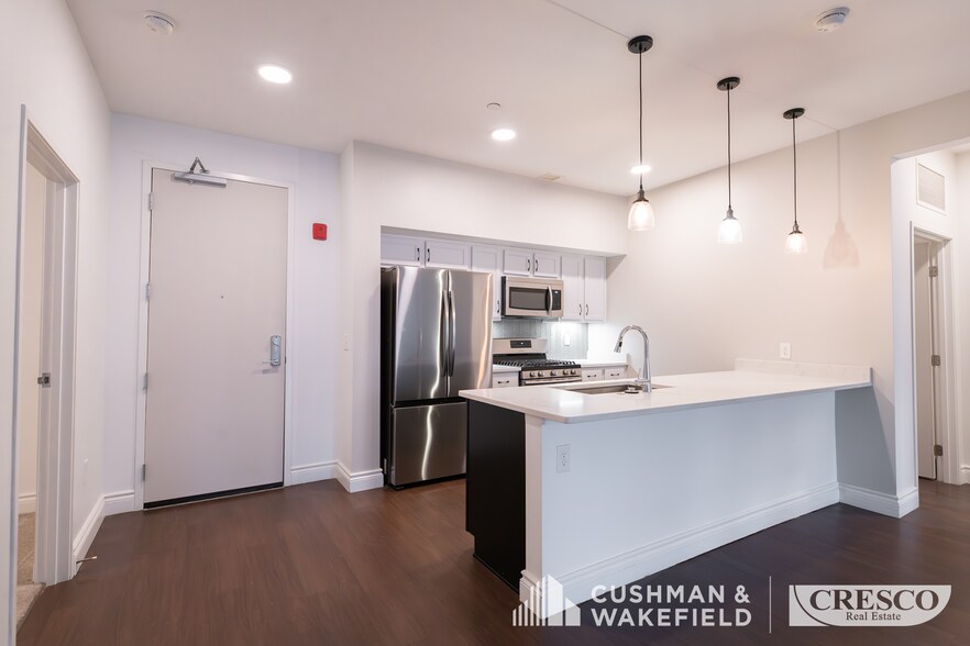 More Photos Of 12308 Mayfield Rd, Cleveland Apartments For Sale