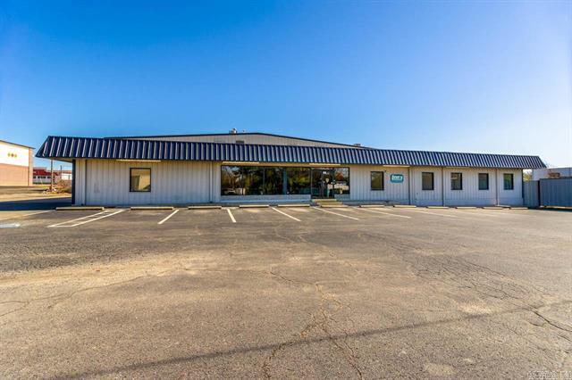 More Photos Of 850 Simon Rd, Conway Office For Sale