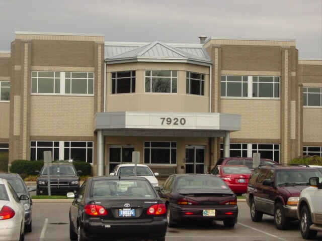 More Photos Of 7920 W Jefferson Blvd, Fort Wayne Medical For Lease