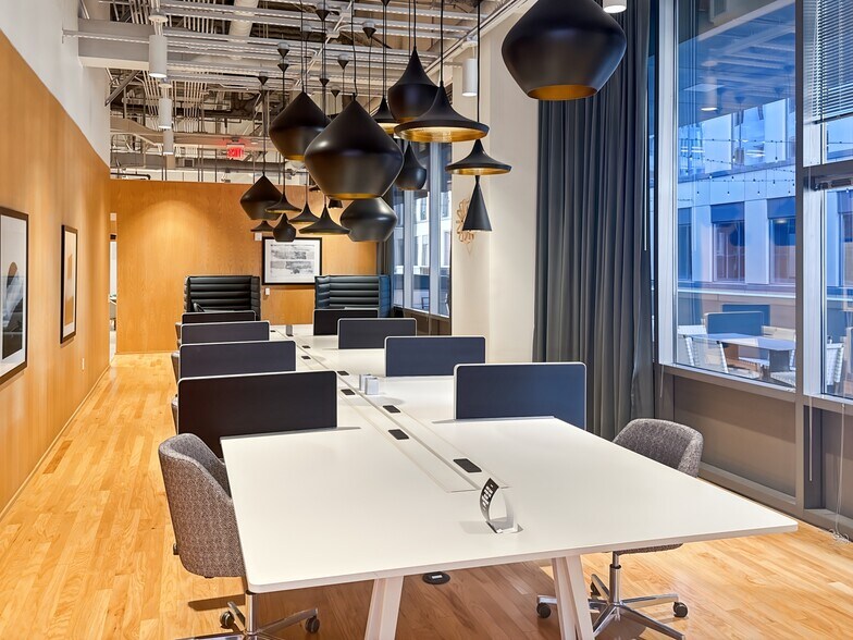 More Photos Of 1201 Peachtree St NE, Atlanta Office For Lease