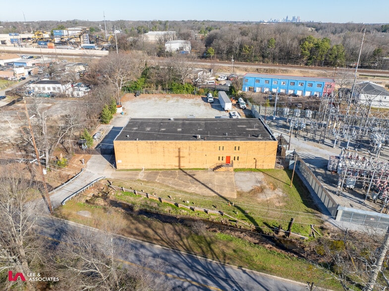 More Photos Of 1239 Willingham Dr, East Point Warehouse For Sale