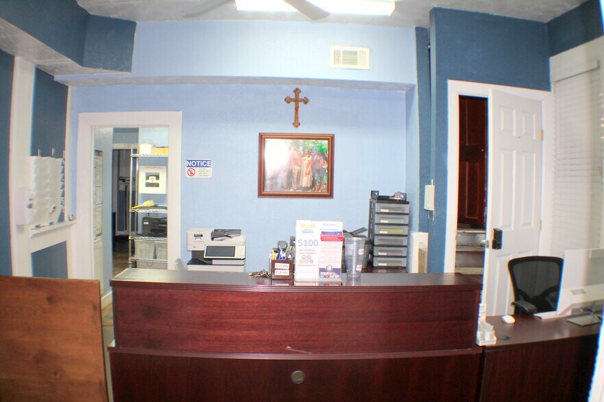 More Photos Of 3520 Broadway St, Houston Multifamily For Sale