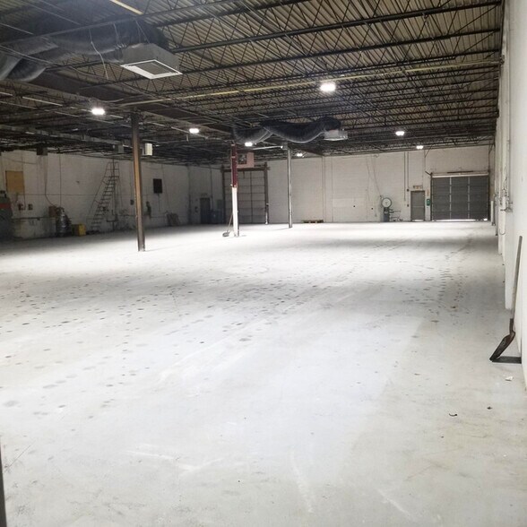 More Photos Of 3 Horne Dr, Folcroft Warehouse For Lease