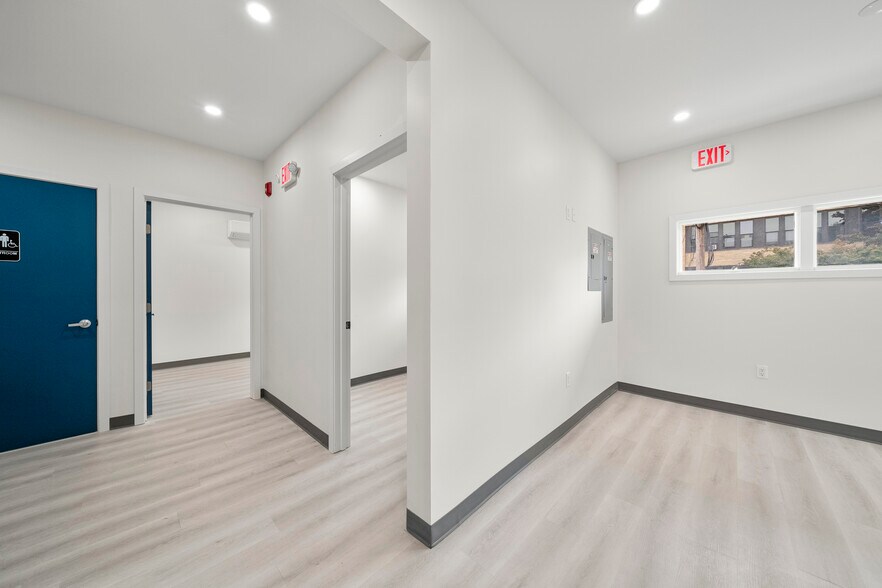 More Photos Of 35 Pangborn Pl, Hackensack Medical For Lease