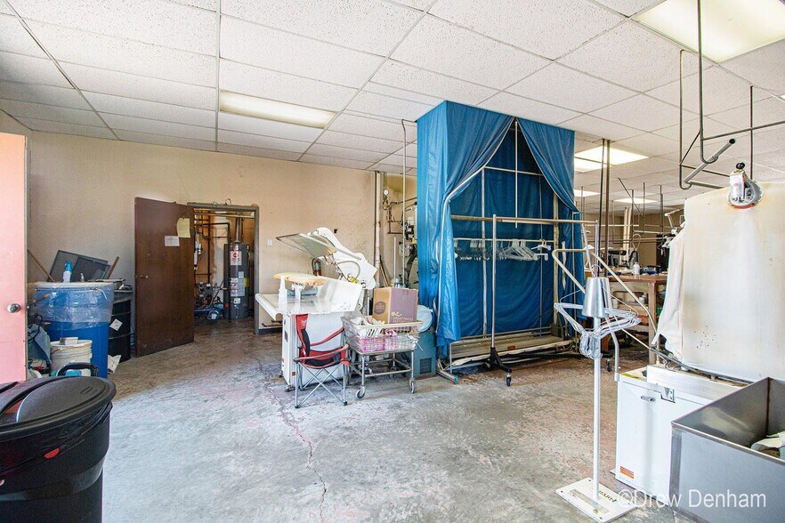 More Photos Of 845 4 Mile Rd NW, Grand Rapids Storefront Retail Residential For Sale