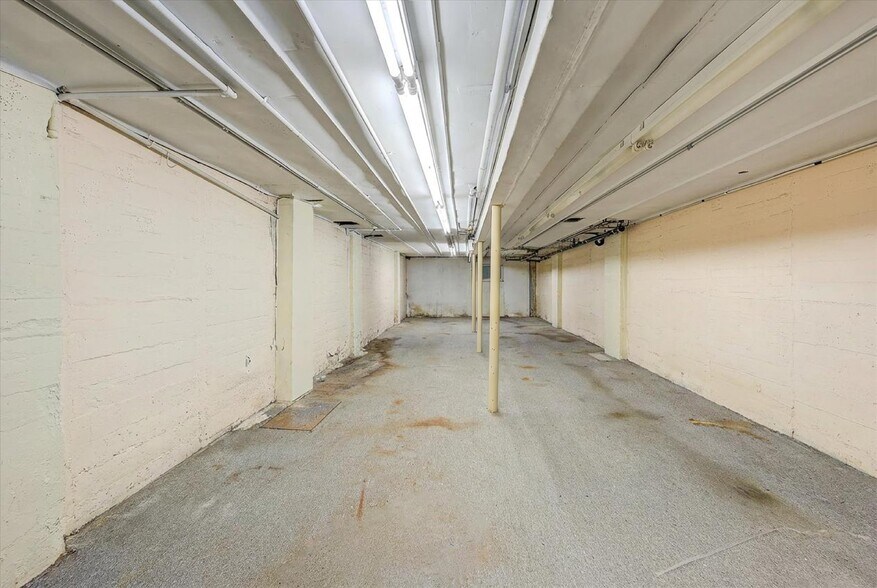 More Photos Of , Astoria Multifamily For Sale