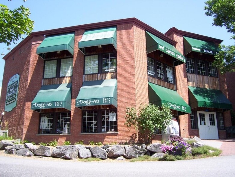More Photos Of 1 Medora, Muskoka Lakes General Retail For Lease