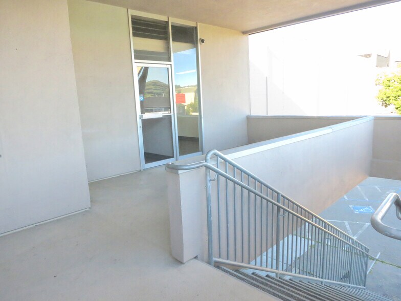 More Photos Of 1417 4th St, San Rafael Storefront For Lease