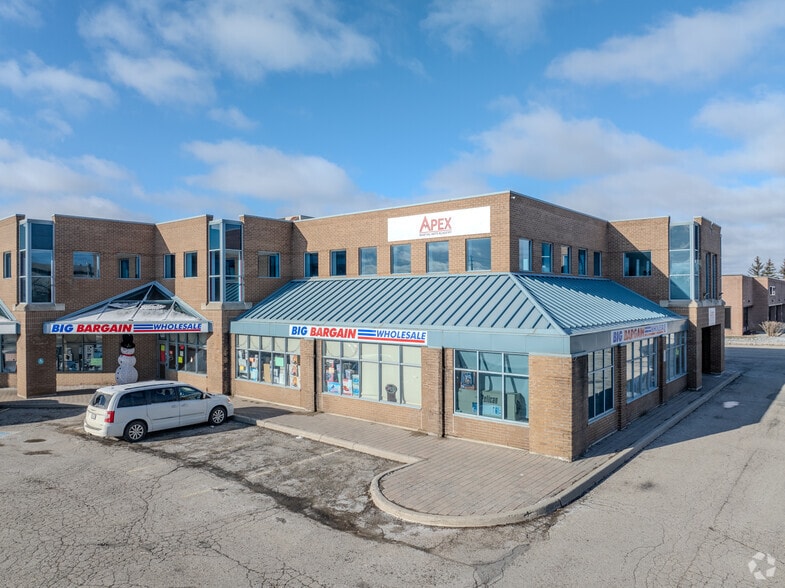 More Photos Of 243-263 Woodlawn Rd W, Guelph Storefront Retail Office For Lease