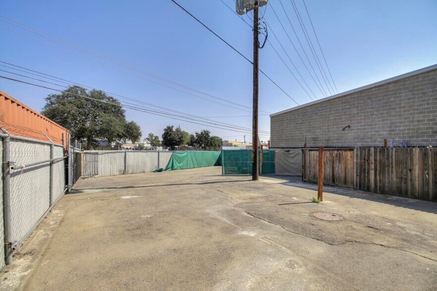 More Photos Of 2265 Sunrise Blvd, Gold River Auto Repair For Lease