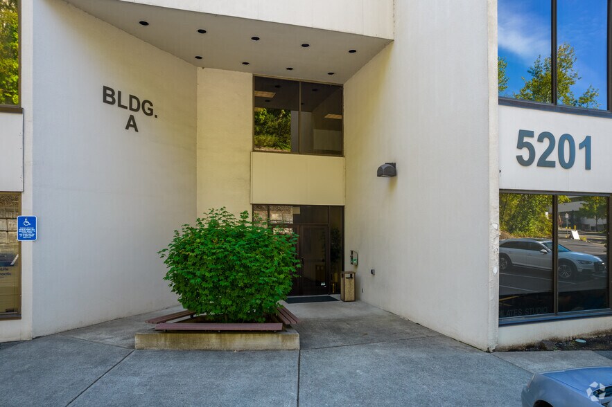 More Photos Of 5201 SW Westgate Dr, Portland Office For Lease