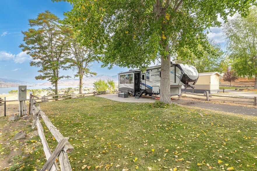 More Photos Of 44892 State Route 21 N, Wilbur Trailer Camper Park For Sale